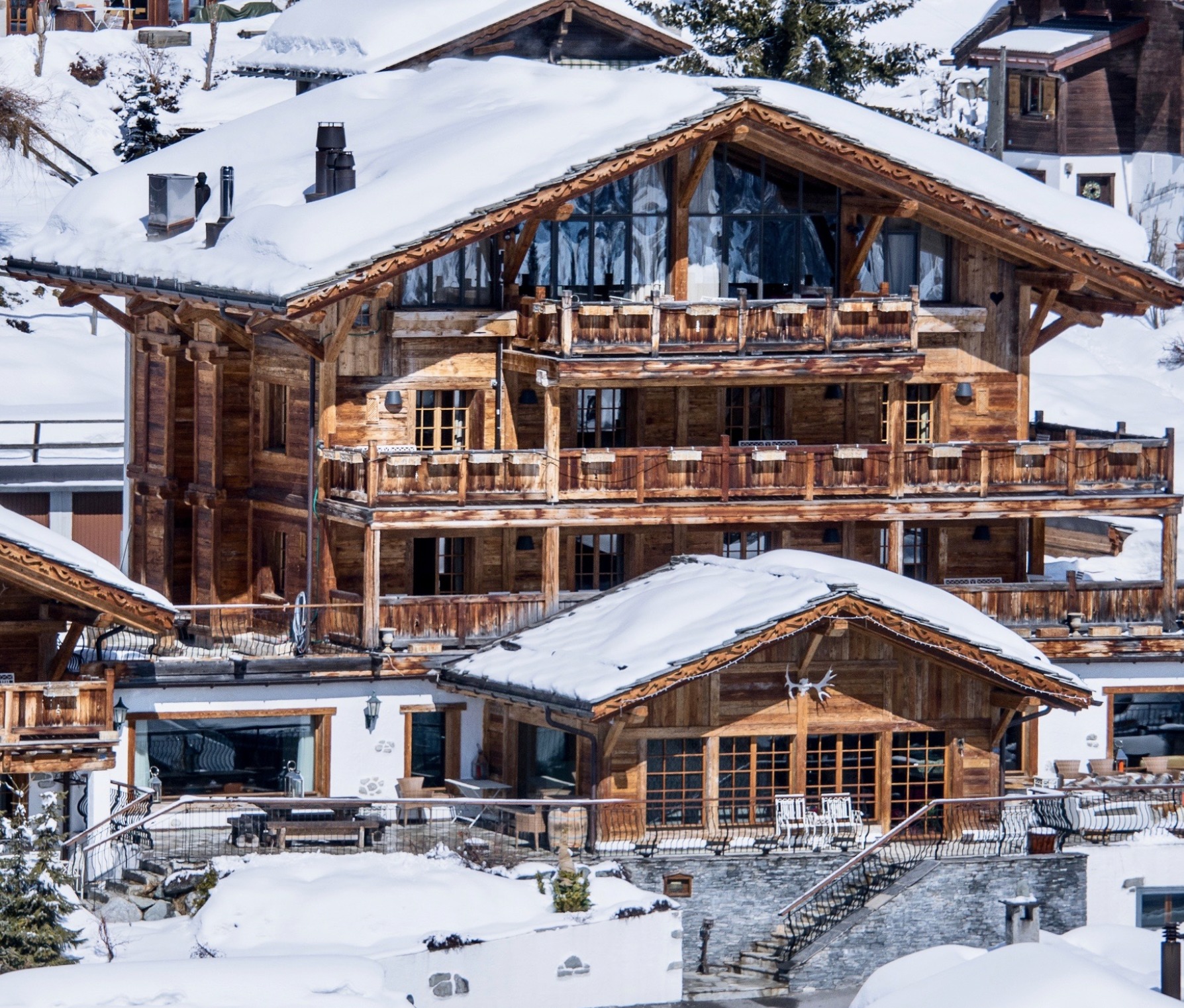 9BD Ultra Luxury Chalet in Verbier with full services - GuestLee