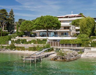 Lake Front Line Villa with infinity pool and panoramic views