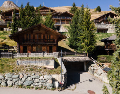 Scenic Getaway: Route De La Marlene Tranquil Escape